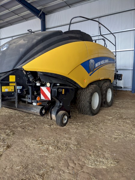 2017 New Holland 1290 Plus Baler
