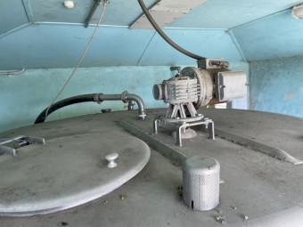 Milk Vat and Compressor 