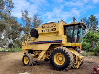 2002 TR89 New Holland