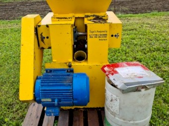 Electric Twin Roller Mill