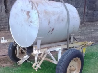 750 Litre Fuel Trailer