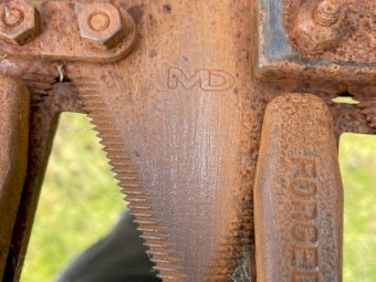 Case IH 721 21’ Windrower (For Parts Only)