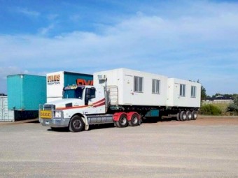 2002 Iveco Power Star Prime Mover