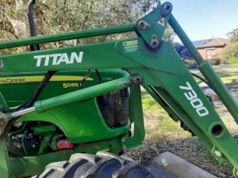 2012 John Deere 5055E Tractor