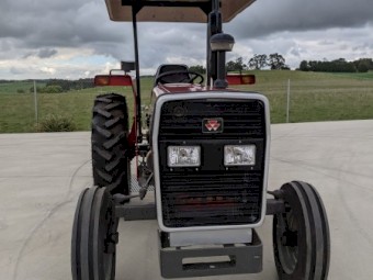 Massey Ferguson 240 48HP Perkins diesel engine
