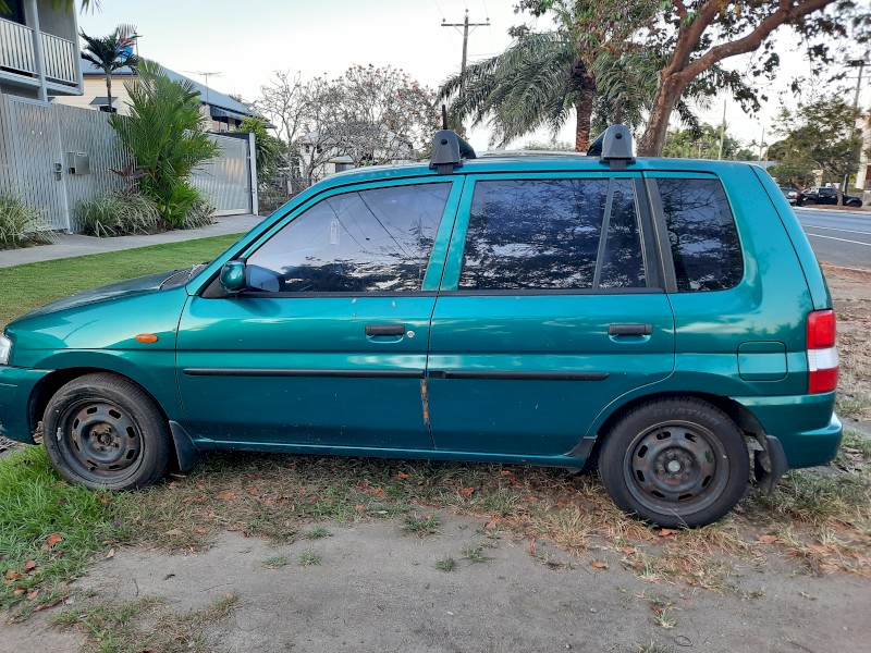 1998 Mazda Hatchback