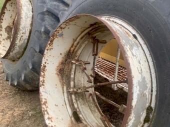 Clip on dual wheels for 20.838