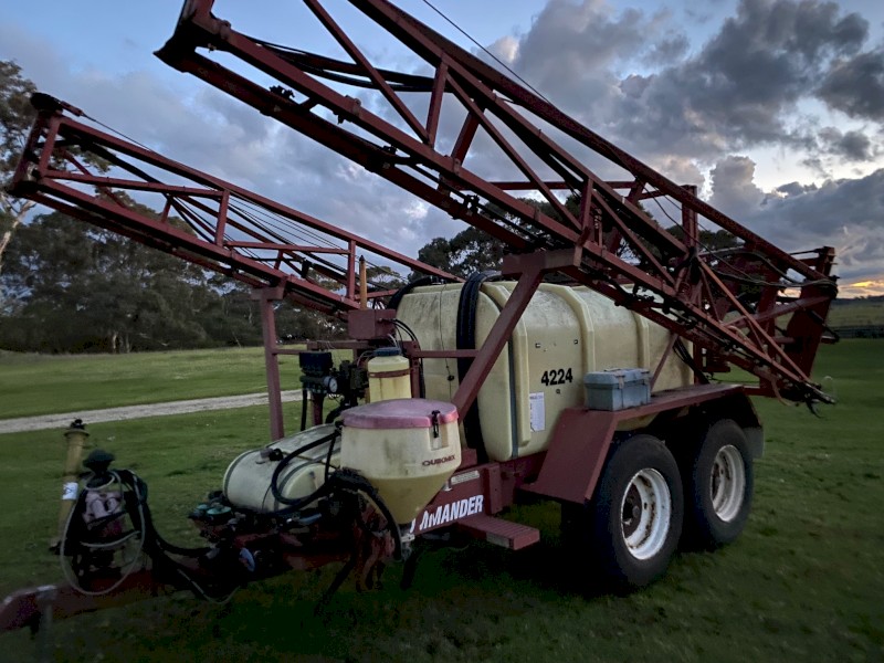 Hardi Commander Boom Spray