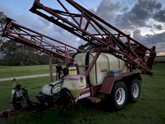 Hardi Commander Boom Spray