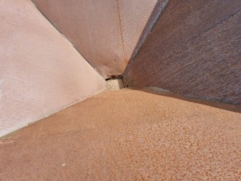 Trailing Sheep Feeder