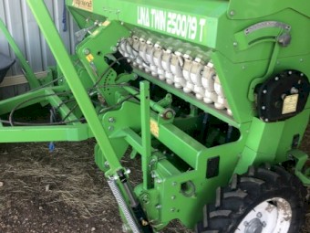 Lina Twin 2500/19 T Disc Seeder