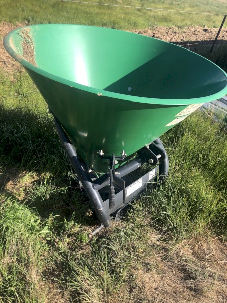 2016 Fertiliser Spreader