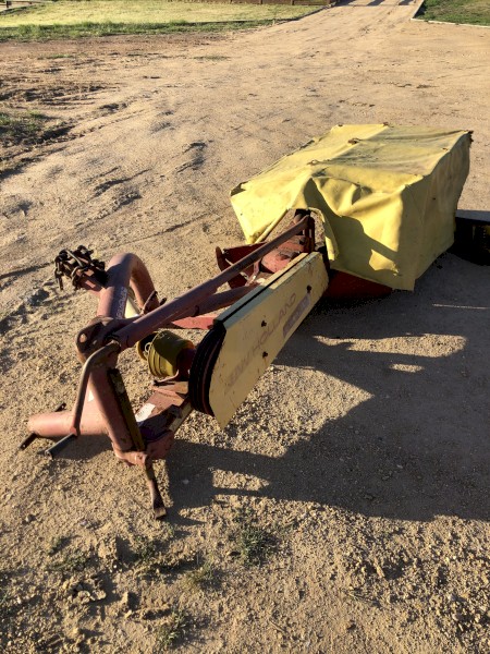New Holland 4 Disc Mower