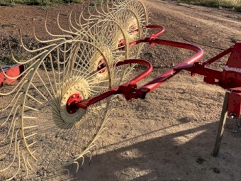 2017 Enorossi RP4 DX Hay Rake