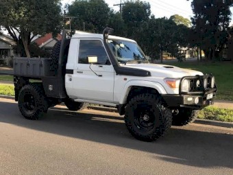 WANTED 2003-2012 Landcruiser Ute