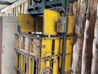 Morton baker woolpress MB105