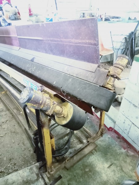 VE SHEEP HANDLER CONVEYOR