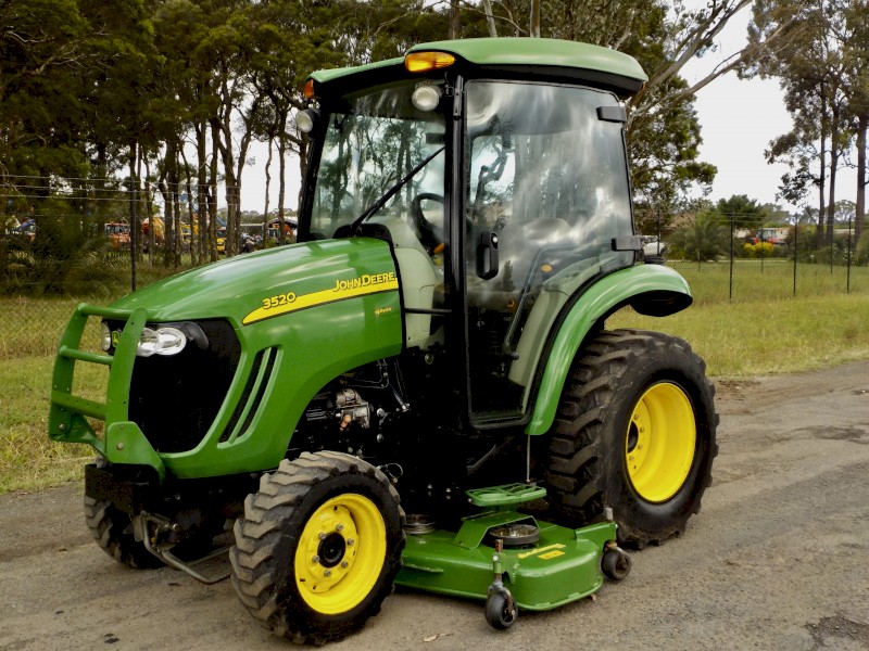2014 John Deere 3520 E-Hydro 4x4 Compact Agricultural Farm Tractor