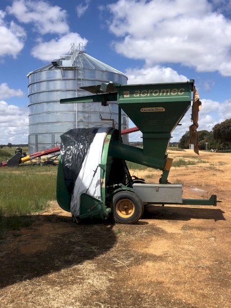 Grain Bag Loader