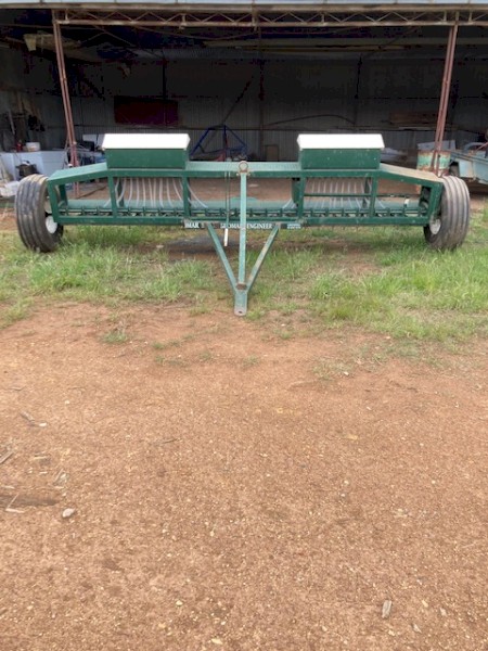 BROMAR 24 run band seeder