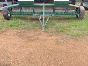 BROMAR 24 run band seeder