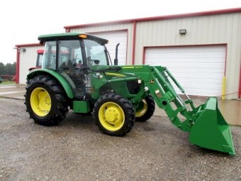 2014 John Deere 5055E