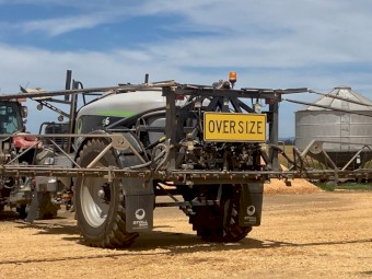 2020 Stoll S6 Trailing Boom Spray