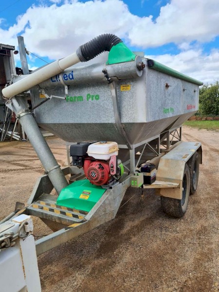 Farmpro Grain Feeder Multi Bin 4.4m3