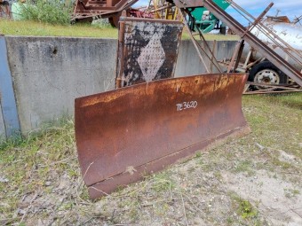 Hydraulic Blade - 2670mm Wide