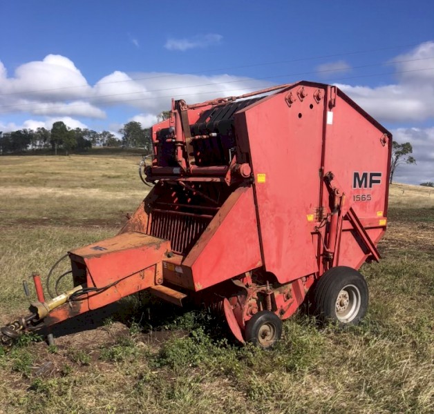 Massey Ferguson Round Baler