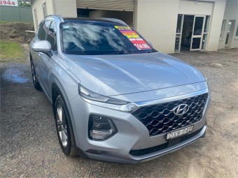 Hyundai Santa Fe Turbo Diesel- 2 years factory warranty--60,000km.