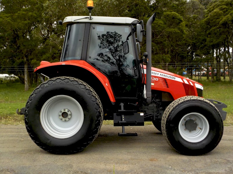 2015 Massey Ferguson 5430 Dyna 4 91 hp Tractor