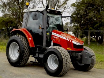 2015 Massey Ferguson 5430 Dyna 4 91 hp Tractor