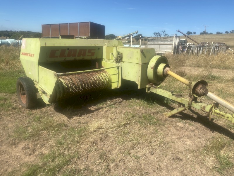 Claas Markant Small Square Hay Baler