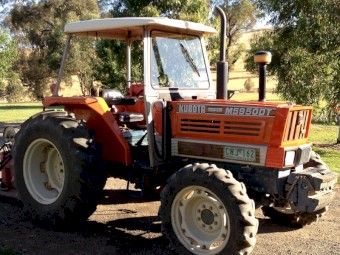 Kubota M5950DT 4WD Tractor