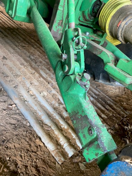 WANTED John Deere CAT 2 Linkage