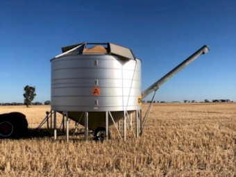 Sherwell Ahrens Jumbo 38ton PTO Field Bin Late Model