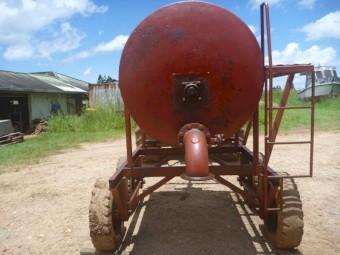 HEAVY  DUTY 2000 LT MOBILE MOLASSES MIXER