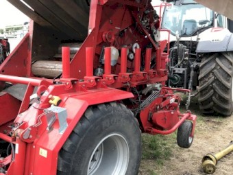 2011 Lely Welger RPC 445 Tornado/Wrapper Combo