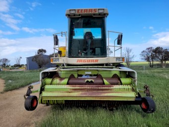Claas 880 Jaguar forage harveter