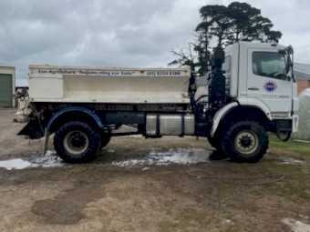 2008 Mercedes Benz Axor 1833 Spreader Truck