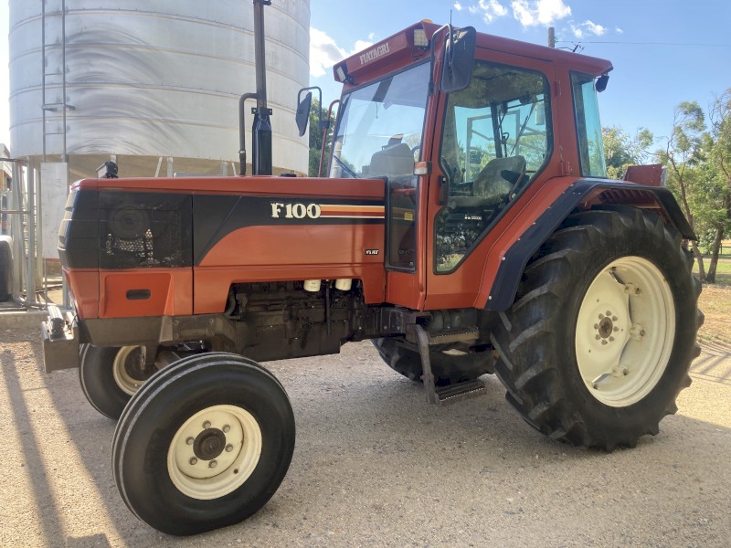 Fiatagri F100 New Holland tractor