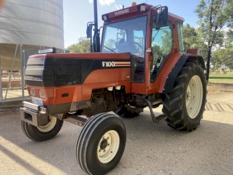 Fiatagri F100 New Holland tractor