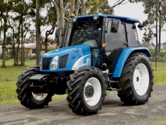 2015 New Holland T5050 4x4 95 hp Tractor