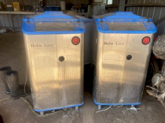 Auto Calf Feeders