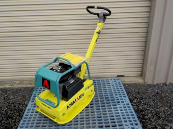 Brand New Wacker/Ammann APR2220 Reversible Vibrating Plate Compactor