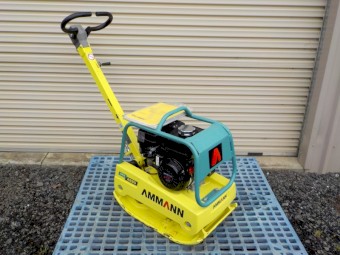 Brand New Wacker/Ammann APR2220 Reversible Vibrating Plate Compactor