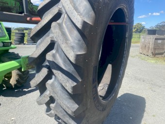 Michelin Spraybib 480-80R42 Tyre