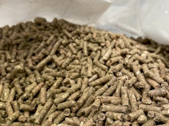 Alpaca pellets