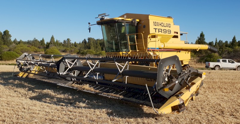 New Holland TR99 Header Only